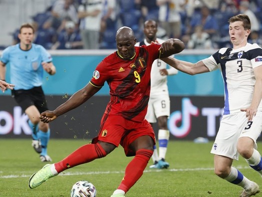 Lukaku: 'Ronaldo muốn sức mạnh của tôi'